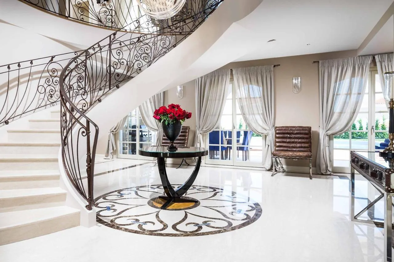Prestige Villa Tar-Vabriga