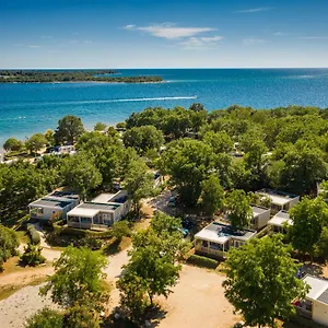 4* Vakantiepark Mobile Homes - Fkk Nudist Solaris